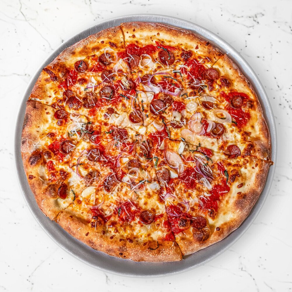 The Lucci Pizza from Doughboys Bali